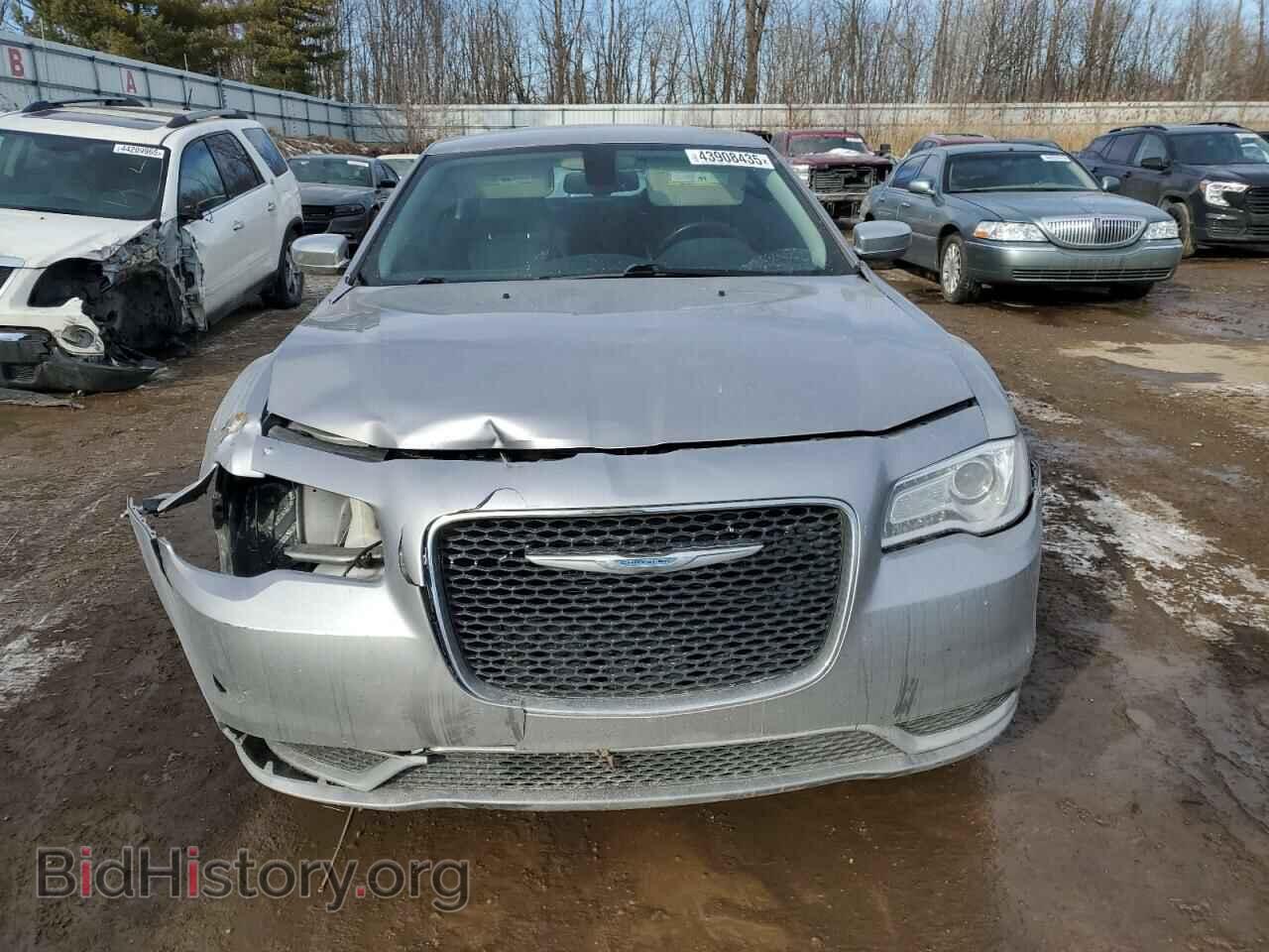 2015 CHRYSLER 300 - VIN: 2C3CCAAG0FH876100 - Фото 5