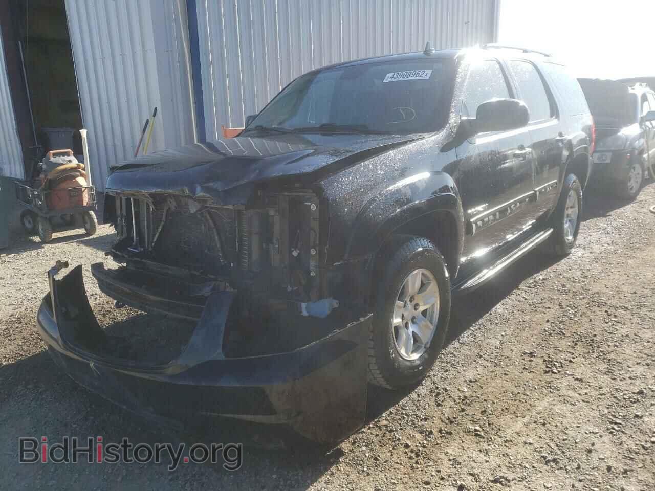 2011 GMC YUKON - VIN: 1GKS2AE06BR114749 - Фото 2