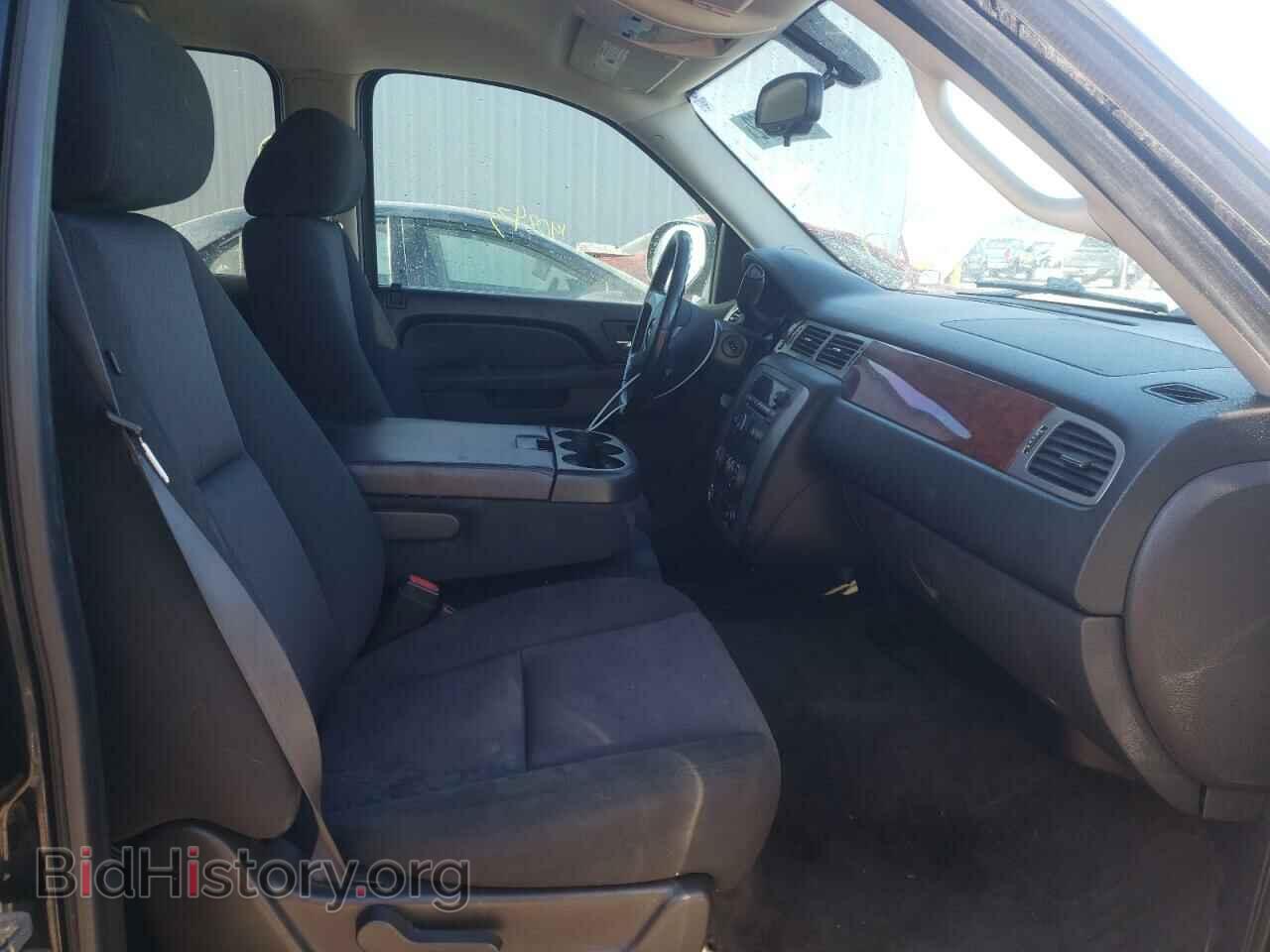 2011 GMC YUKON - VIN: 1GKS2AE06BR114749 - Фото 5