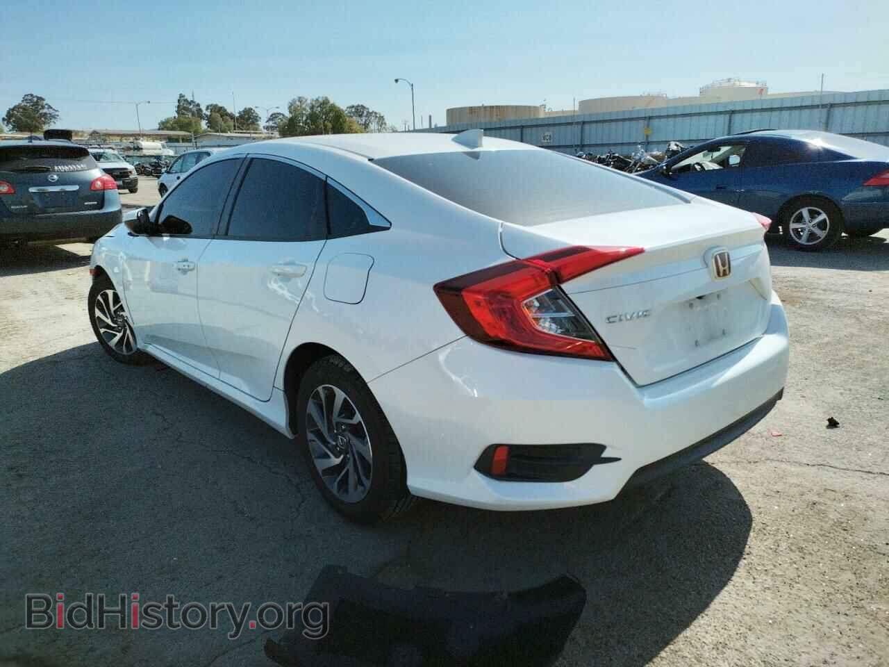 2017 HONDA CIVIC - VIN: 19XFC2F72HE227596 - Фото 3