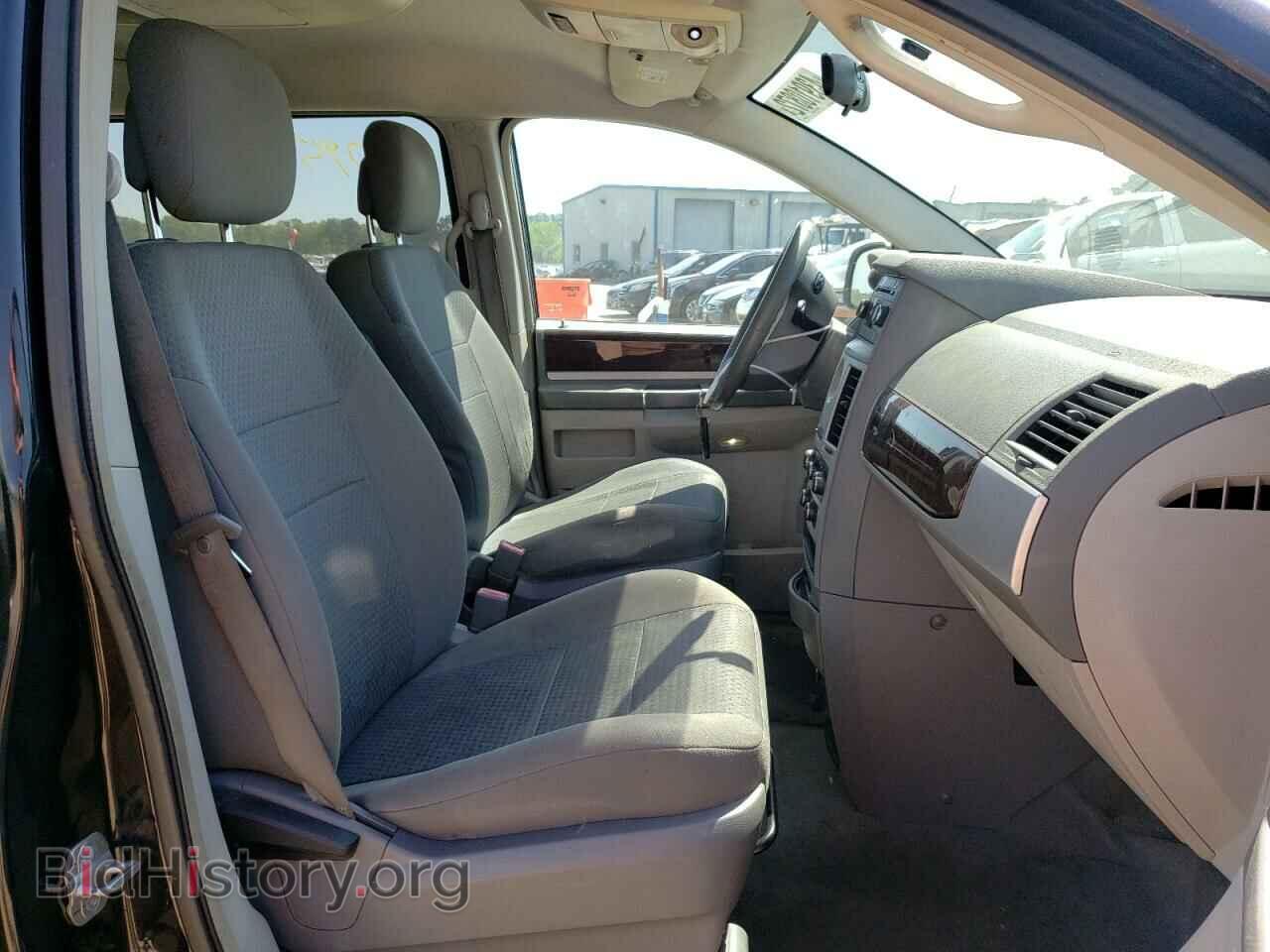 2010 CHRYSLER MINIVAN - VIN: 2A4RR5D12AR460906 - Photo 5