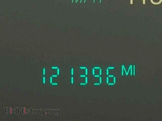 2001 CADILLAC DEVILLE - VIN: 1G6KE57Y91U119164 - Photo 8