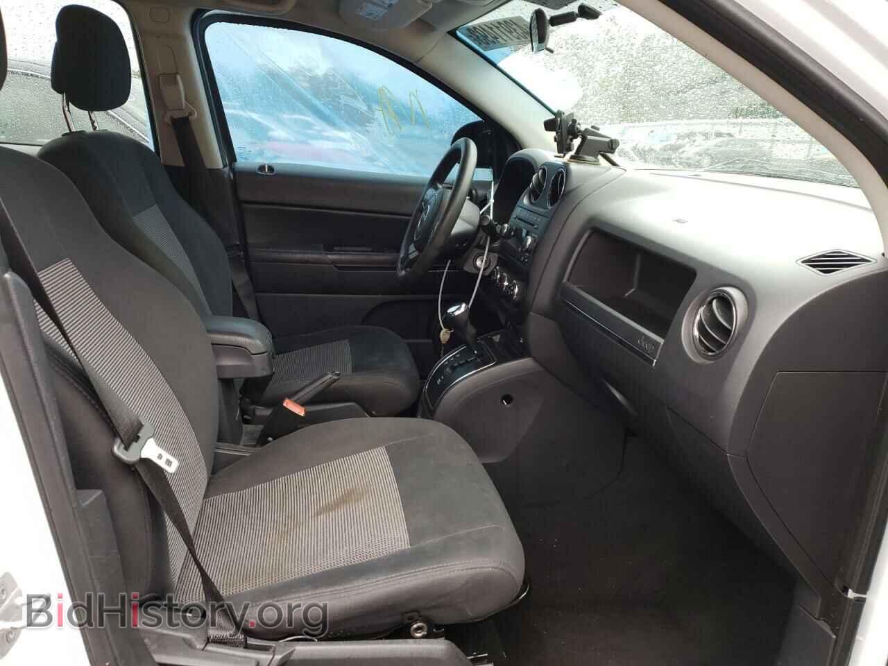 2011 JEEP COMPASS - VIN: 1J4NT1FA8BD240969 - Фото 7