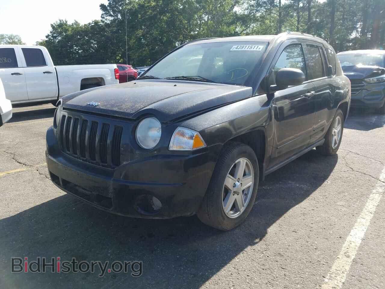 2010 JEEP COMPASS - VIN: 1J4NT4FB3AD517214 - Фото 2