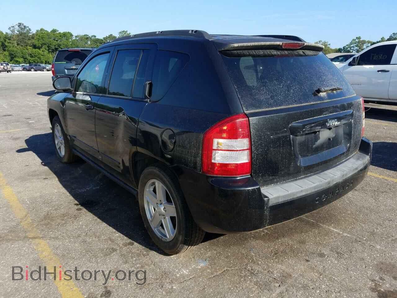2010 JEEP COMPASS - VIN: 1J4NT4FB3AD517214 - Фото 3