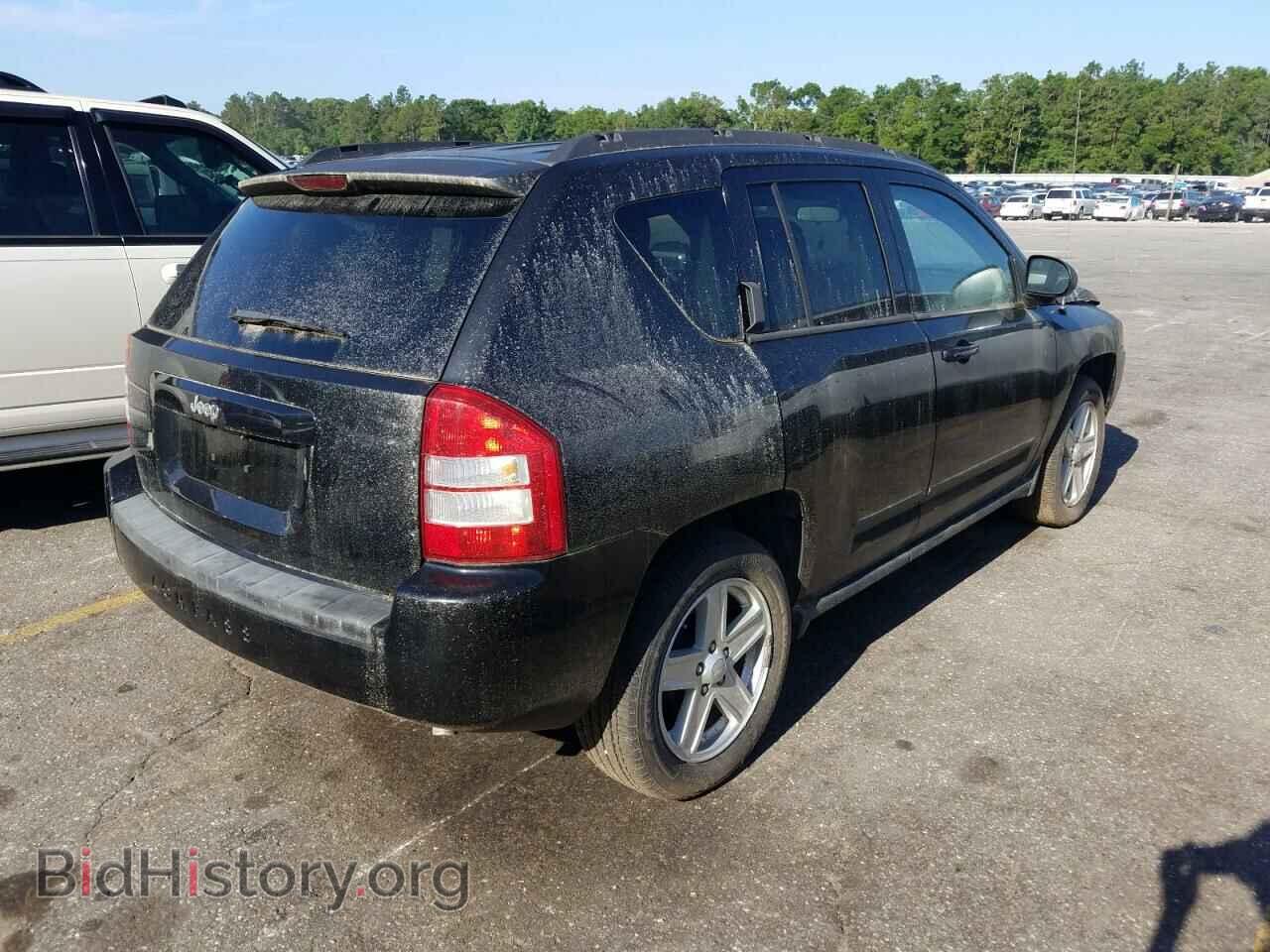 2010 JEEP COMPASS - VIN: 1J4NT4FB3AD517214 - Фото 4