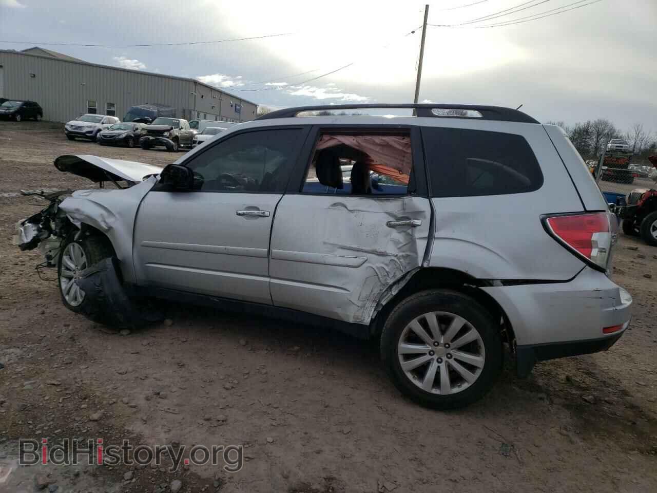2011 SUBARU FORESTER - VIN: JF2SHAEC2BH752394 - Фото 2