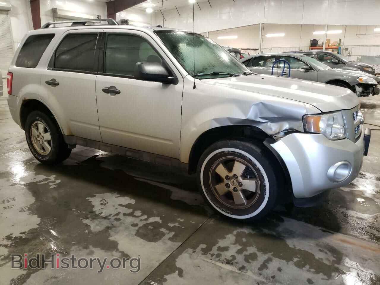 2011 FORD ESCAPE - VIN: 1FMCU9DG8BKB03781 - Фото 4