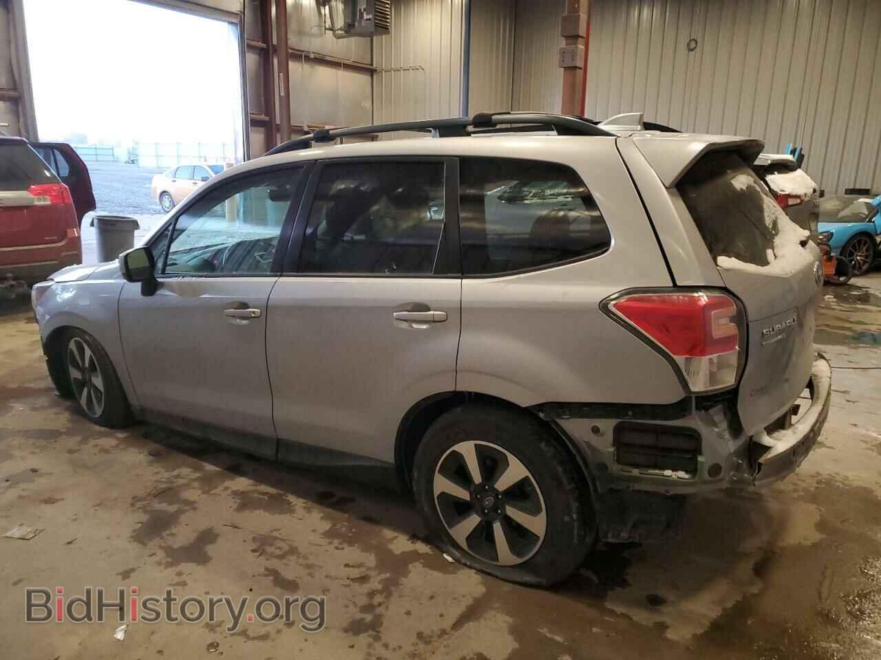 2018 SUBARU FORESTER - VIN: JF2SJAEC0JH499739 - Фото 2