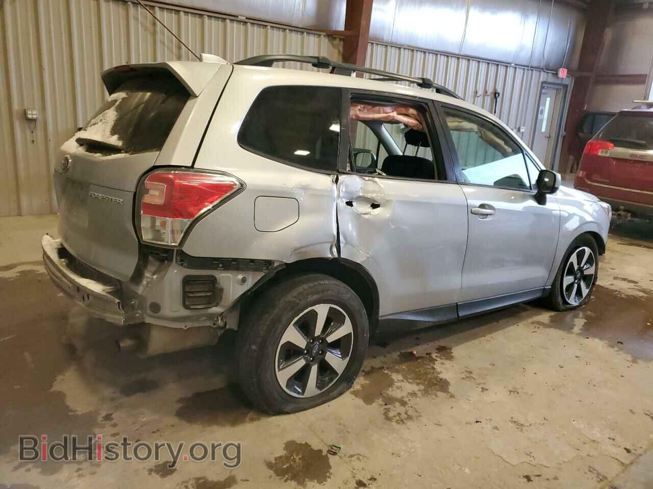 2018 SUBARU FORESTER - VIN: JF2SJAEC0JH499739 - Фото 3