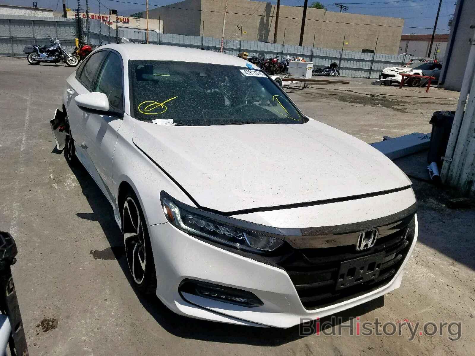 Photo 1HGCV1F33JA111984 - HONDA ACCORD SPO 2018