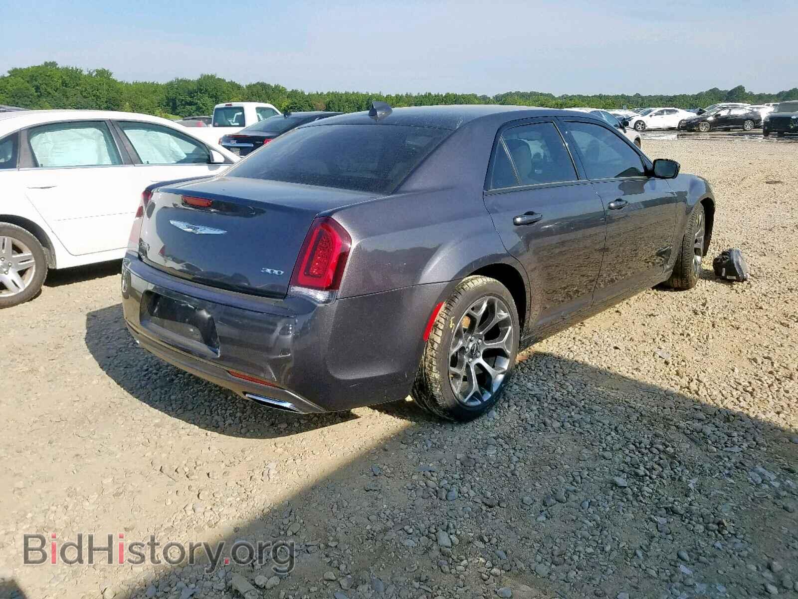 2018 CHRYSLER 300 - VIN: 2C3CCAAG9JH190341 - Фото 4
