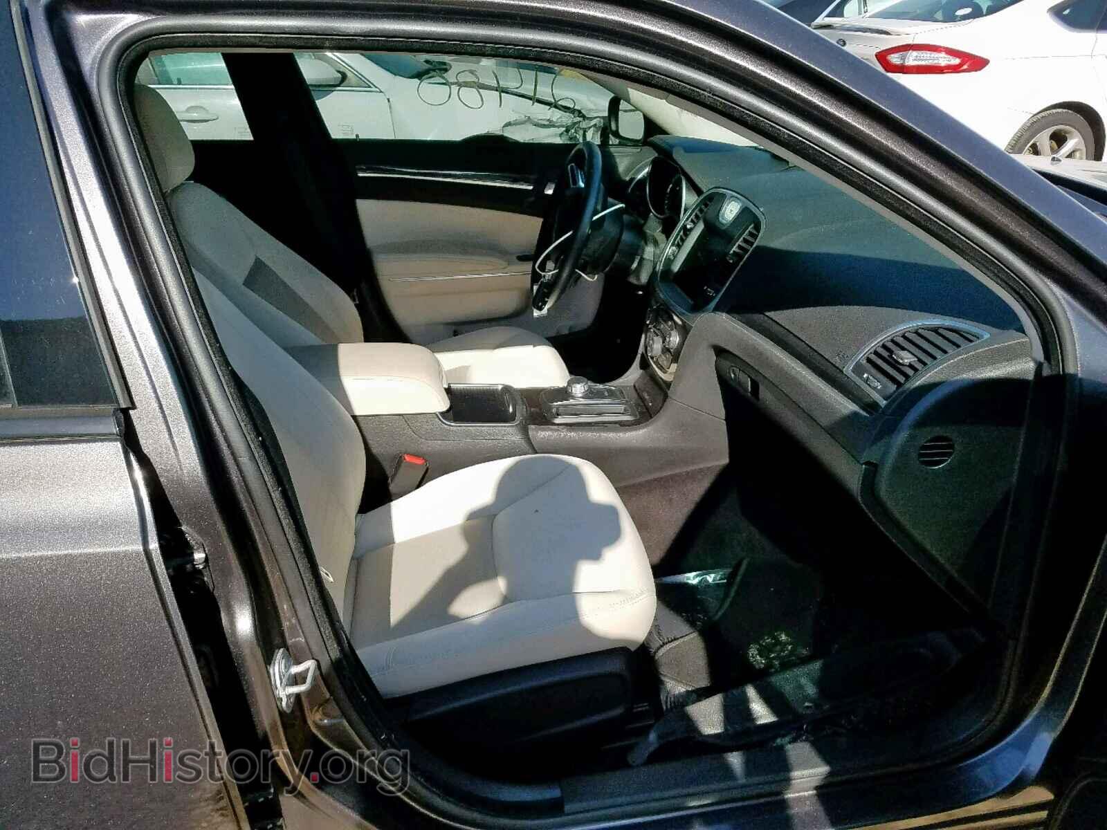 2018 CHRYSLER 300 - VIN: 2C3CCAAG9JH190341 - Фото 5