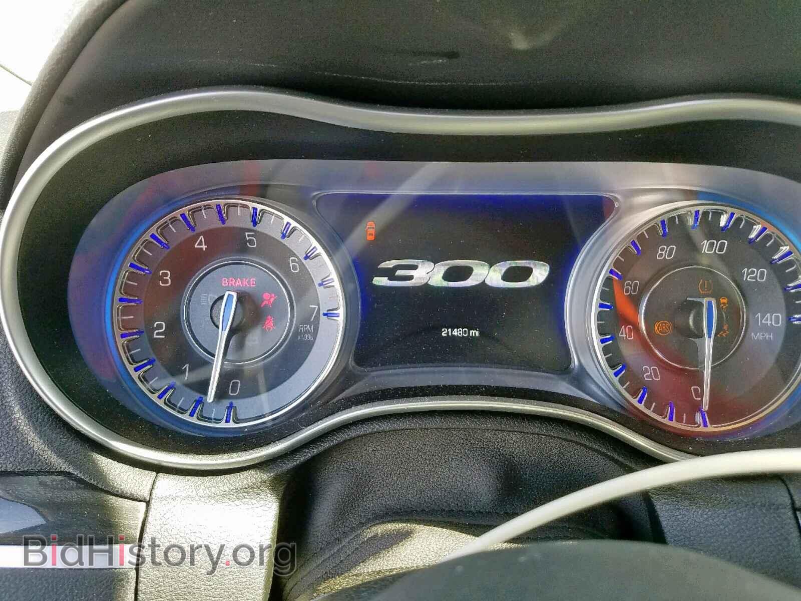 2018 CHRYSLER 300 - VIN: 2C3CCAAG9JH190341 - Фото 8