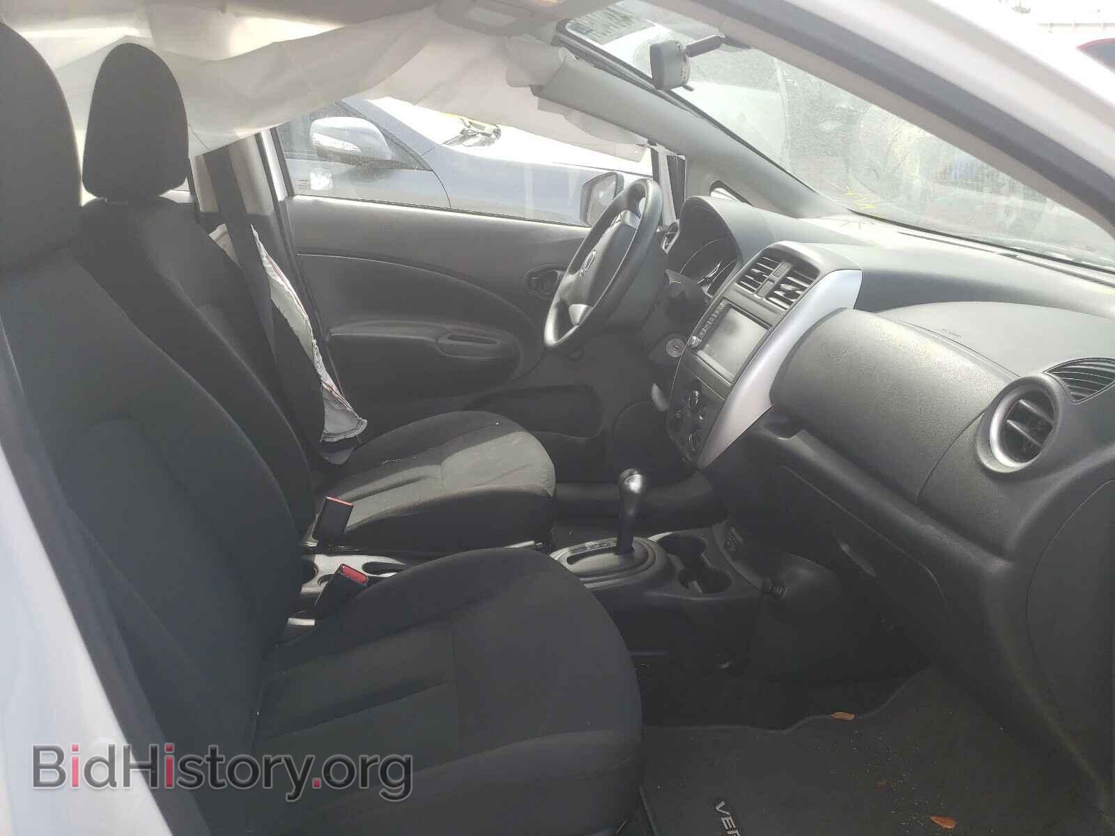 2019 NISSAN VERSA - VIN: 3N1CE2CP4KL360786 - Фото 5