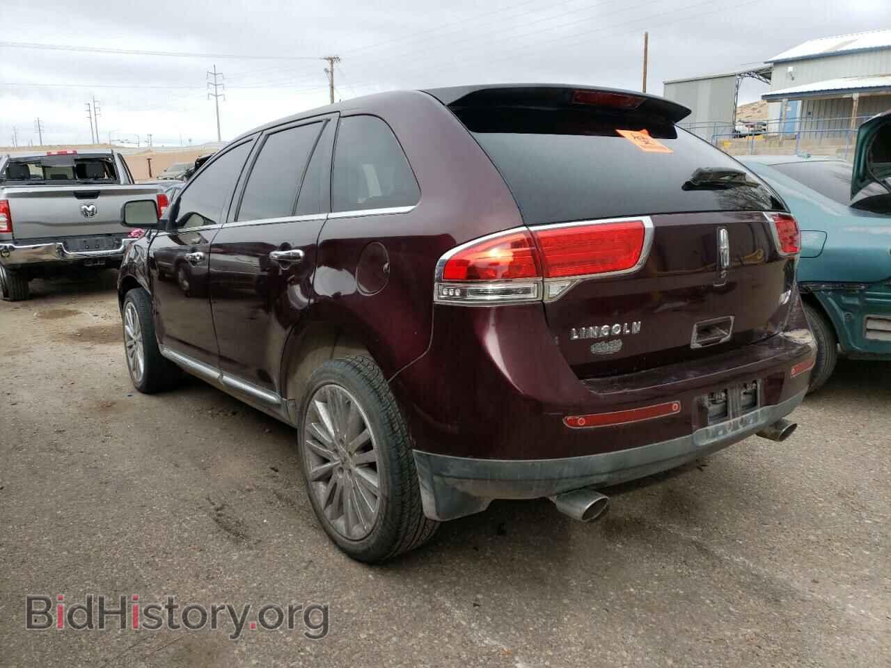 2011 LINCOLN MKX - VIN: 2LMDJ6JK7BBJ03967 - Фото 2