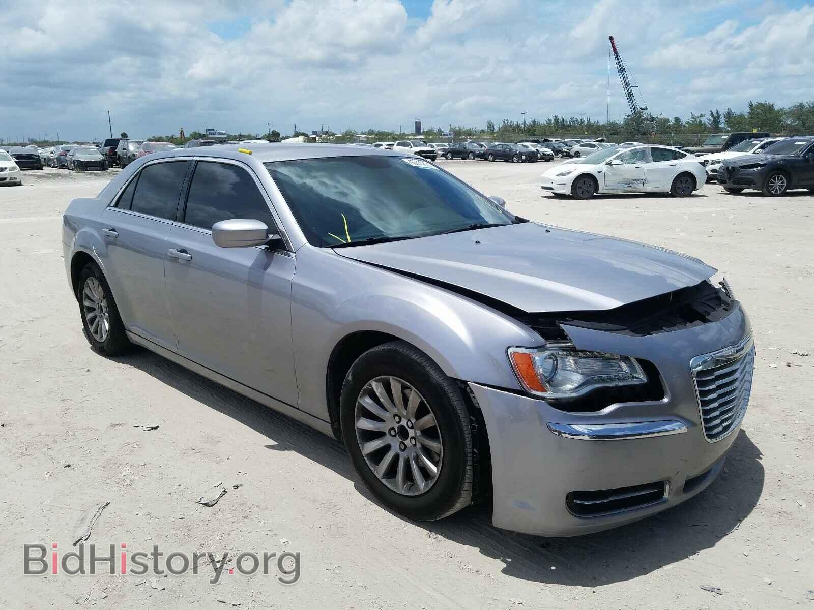 Фотография 2C3CCAAG2EH132528 - CHRYSLER 300 2014