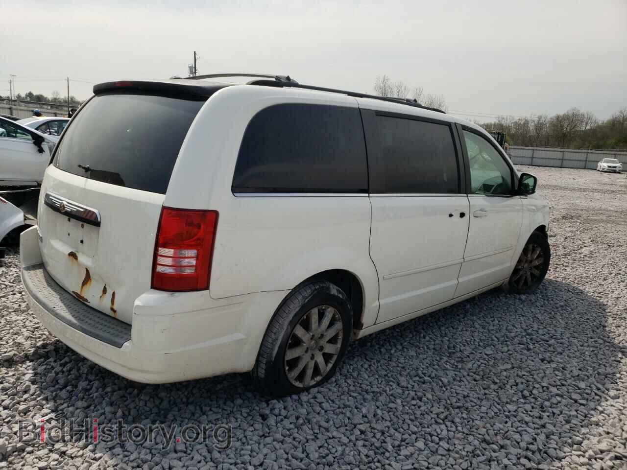 2008 CHRYSLER MINIVAN - VIN: 2A8HR54PX8R113526 - Фото 3