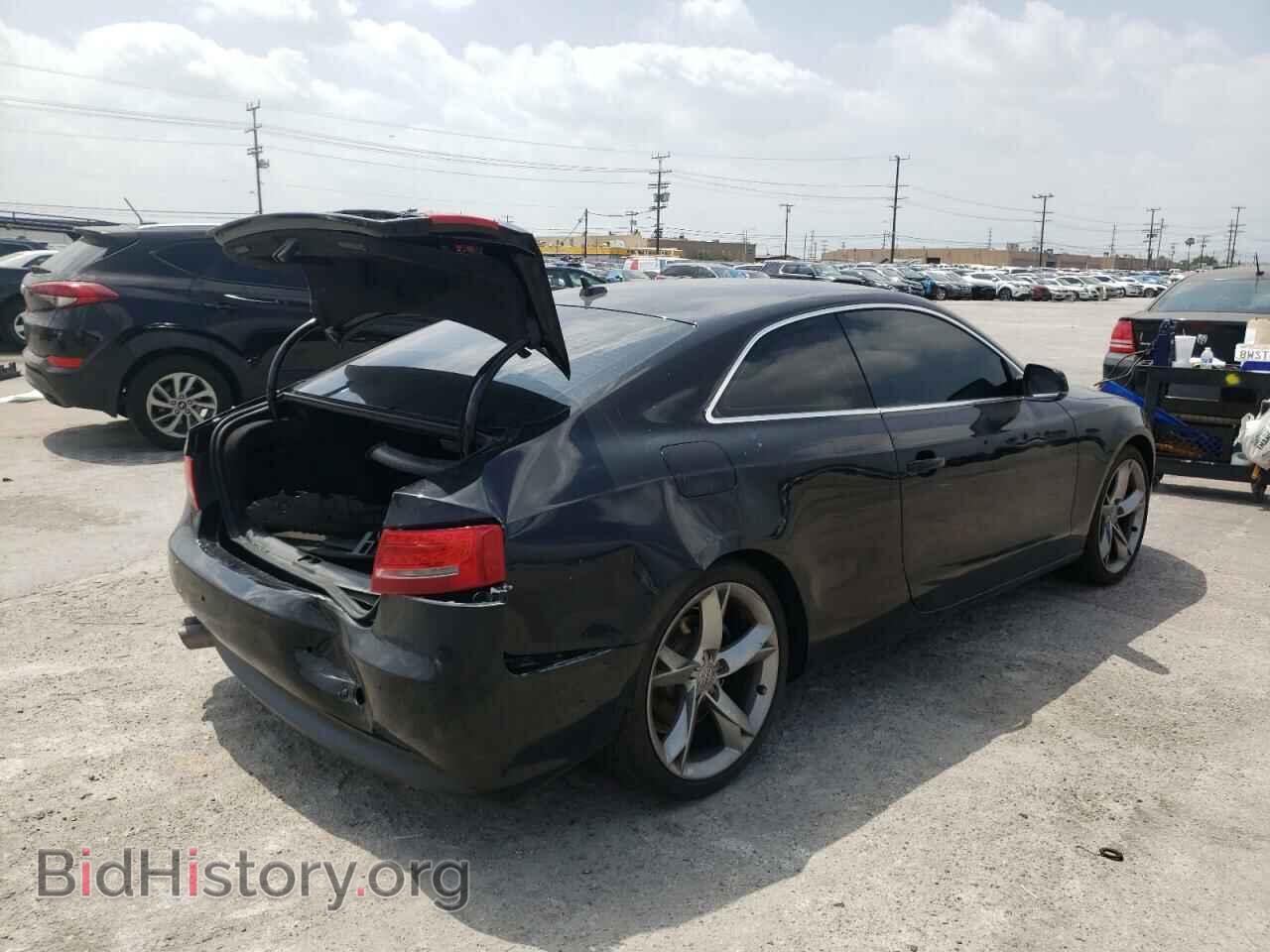 2011 AUDI A5 - VIN: WAULFAFRXBA008222 - Фото 4