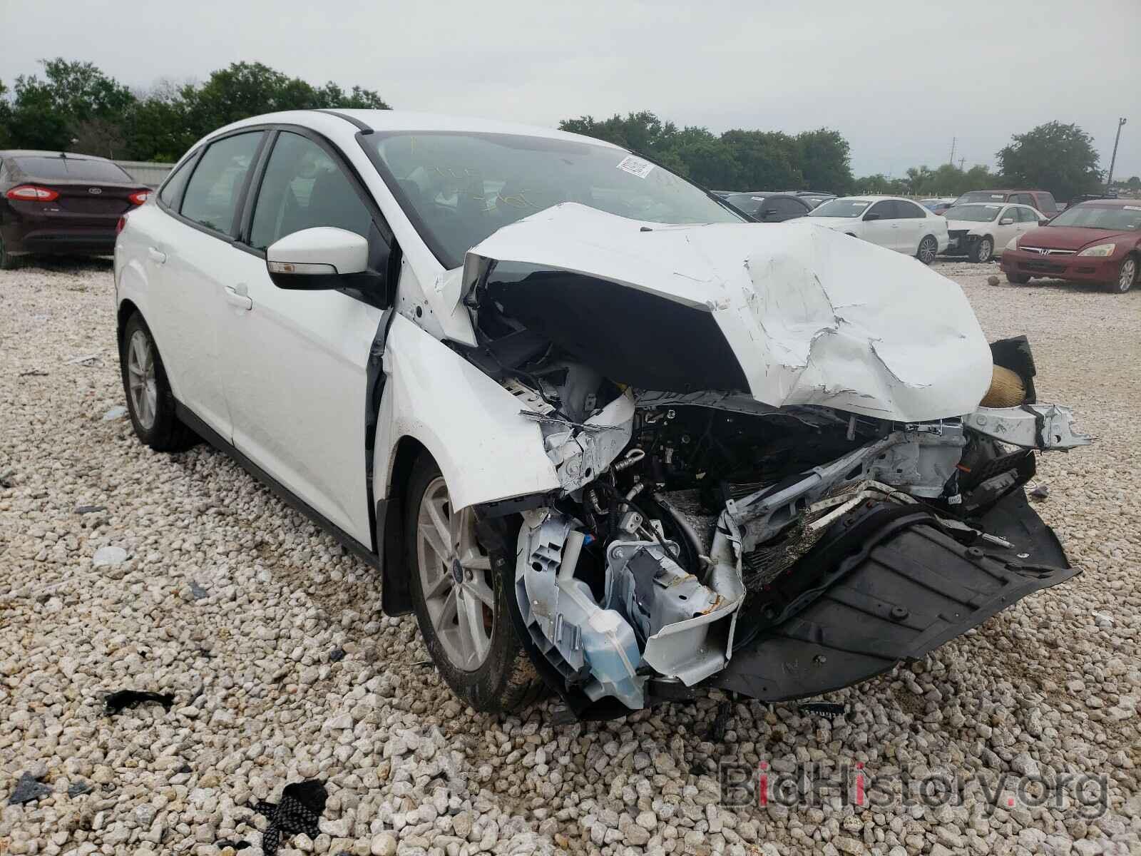 Photo 1FADP3F27HL322173 - FORD FOCUS 2017