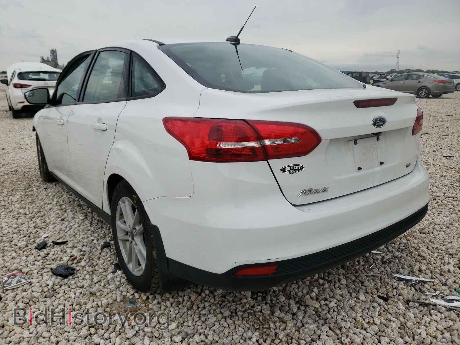 2017 FORD FOCUS - VIN: 1FADP3F27HL322173 - Фото 3