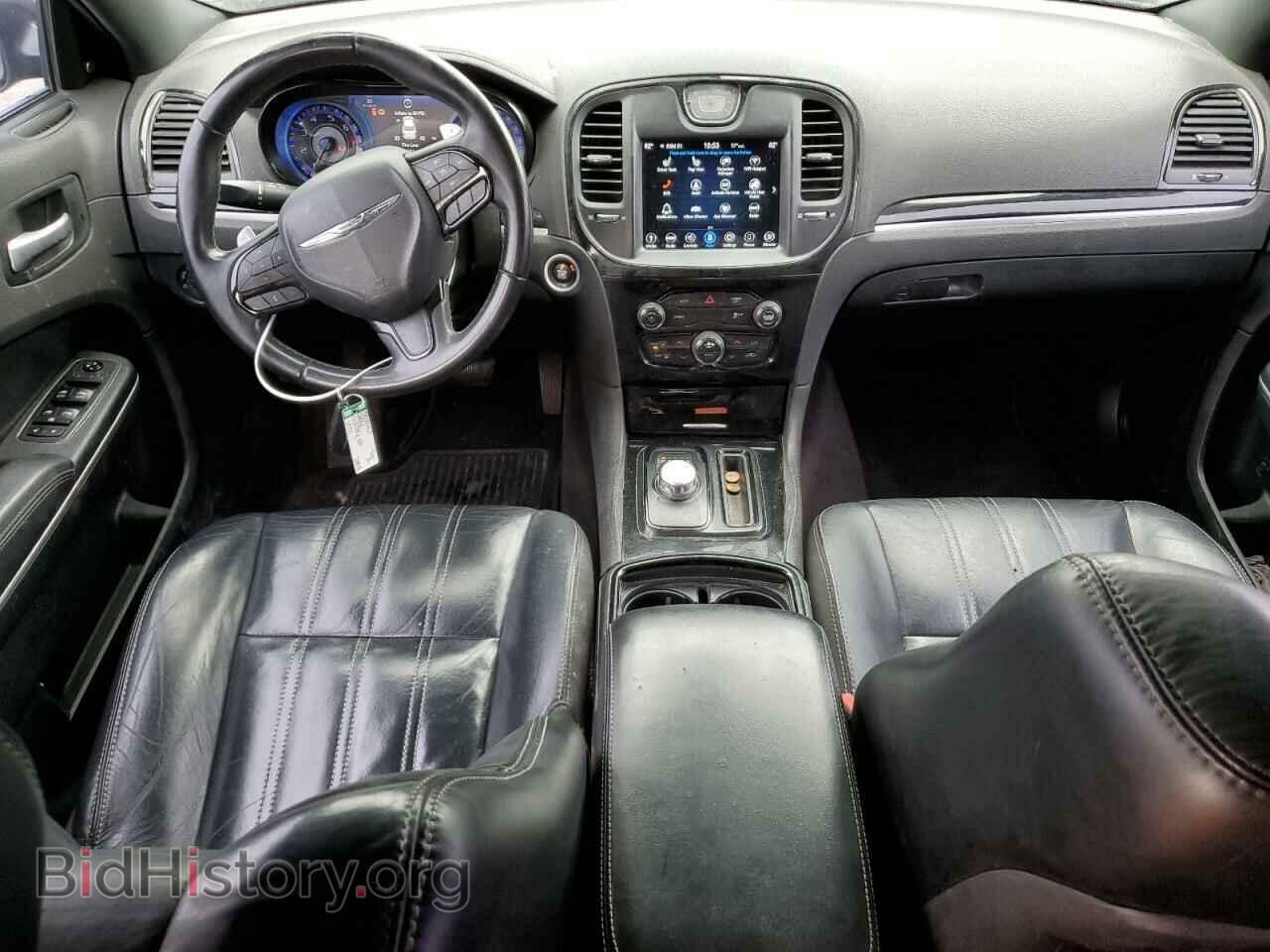 2018 CHRYSLER 300 - VIN: 2C3CCAGG7JH267831 - Photo 8