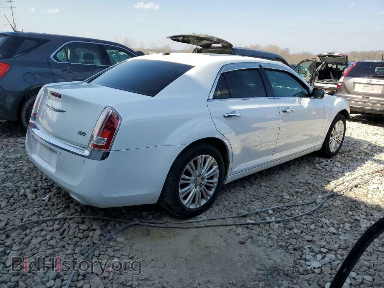 2011 CHRYSLER 300 - VIN: 2C3CK6CT2BH612171 - Фото 3