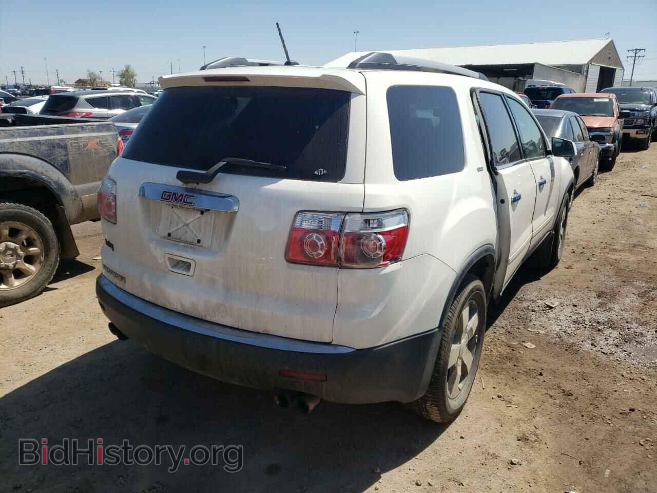 2011 GMC ACADIA - VIN: 1GKKRRED0BJ201347 - Фото 4