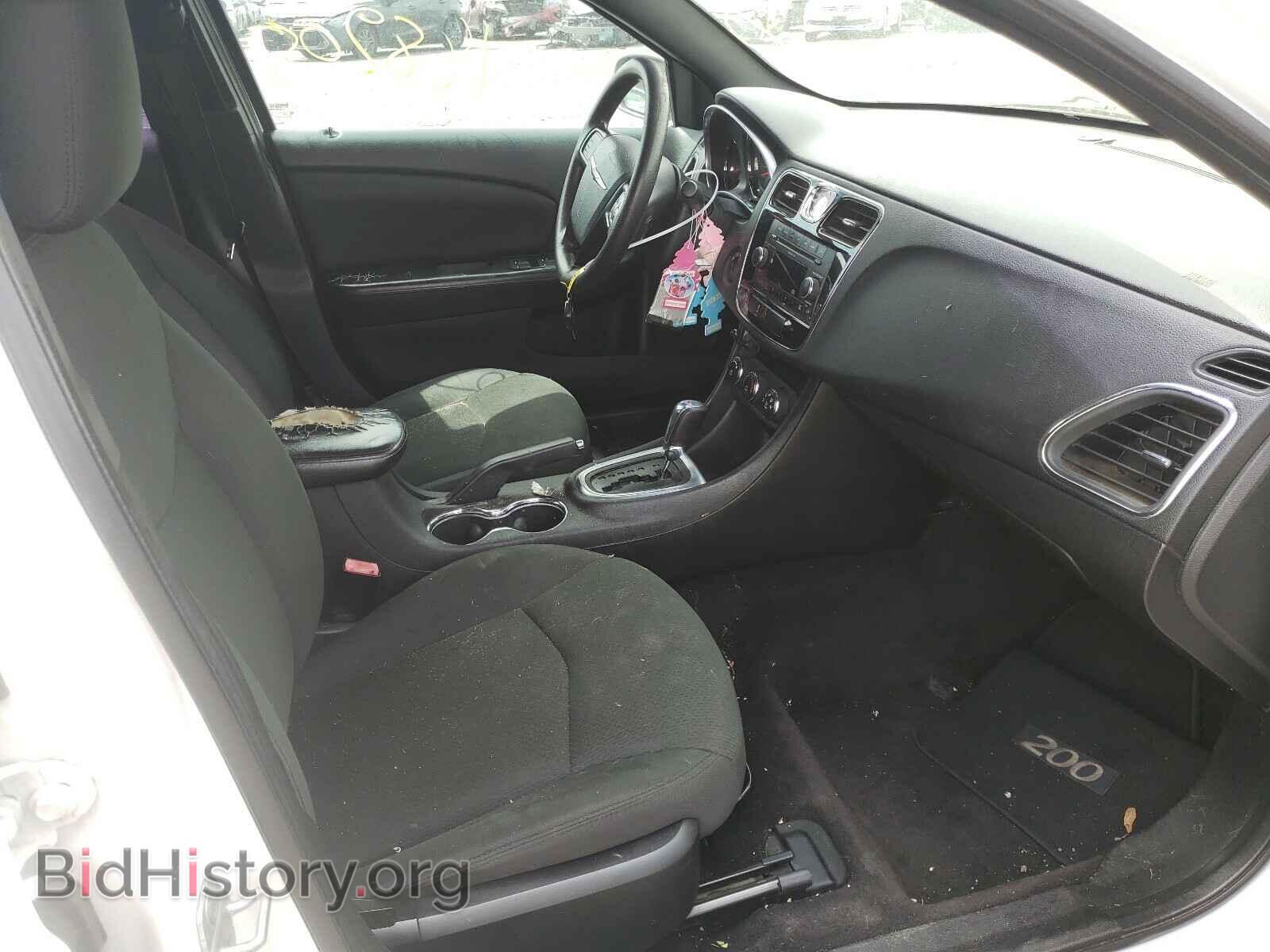 2011 CHRYSLER 200 - VIN: 1C3BC4FB5BN566892 - Фото 5