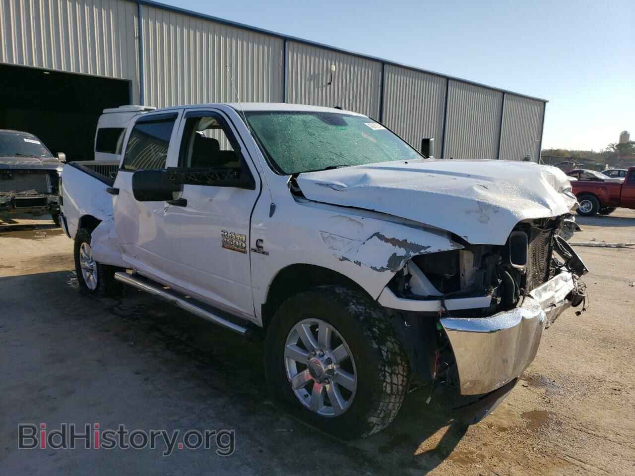 2013 RAM All Models - VIN: 3C6UR5CL8DG551327 - Фото 4