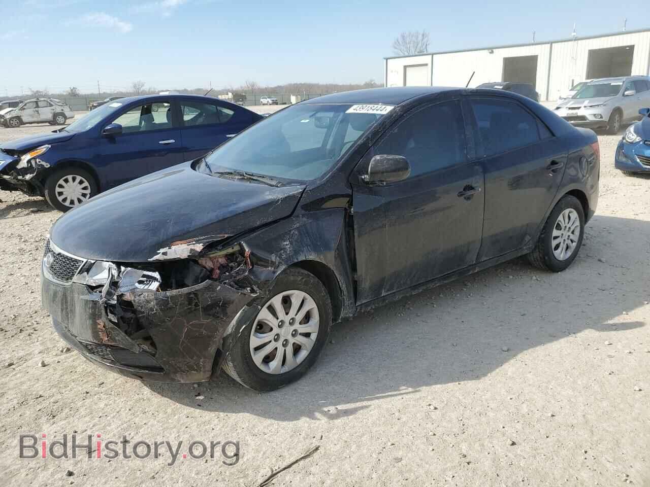 Фотография KNAFT4A29B5377325 - KIA FORTE 2011