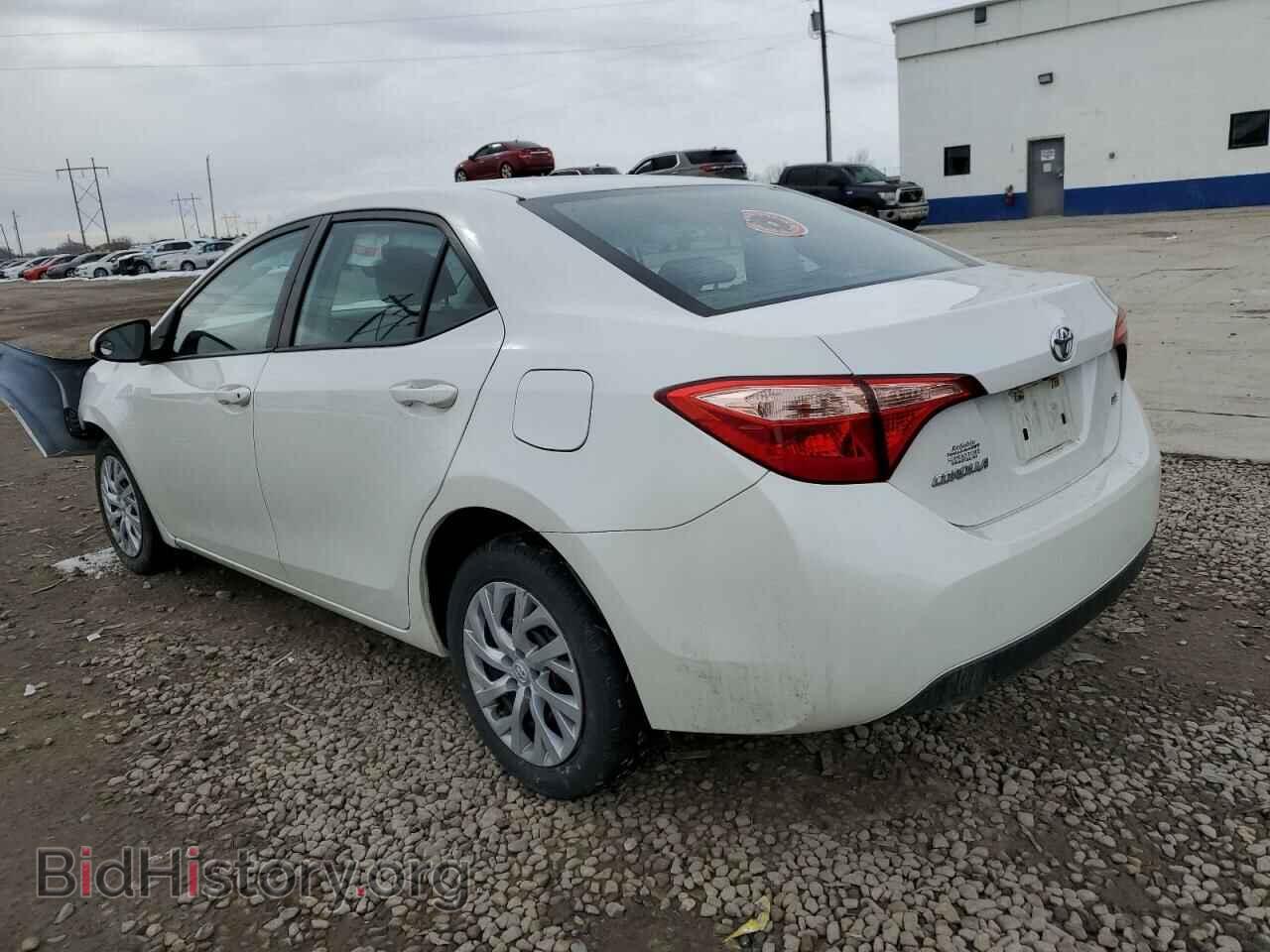2017 TOYOTA COROLLA - VIN: 5YFBURHE2HP673911 - Фото 2