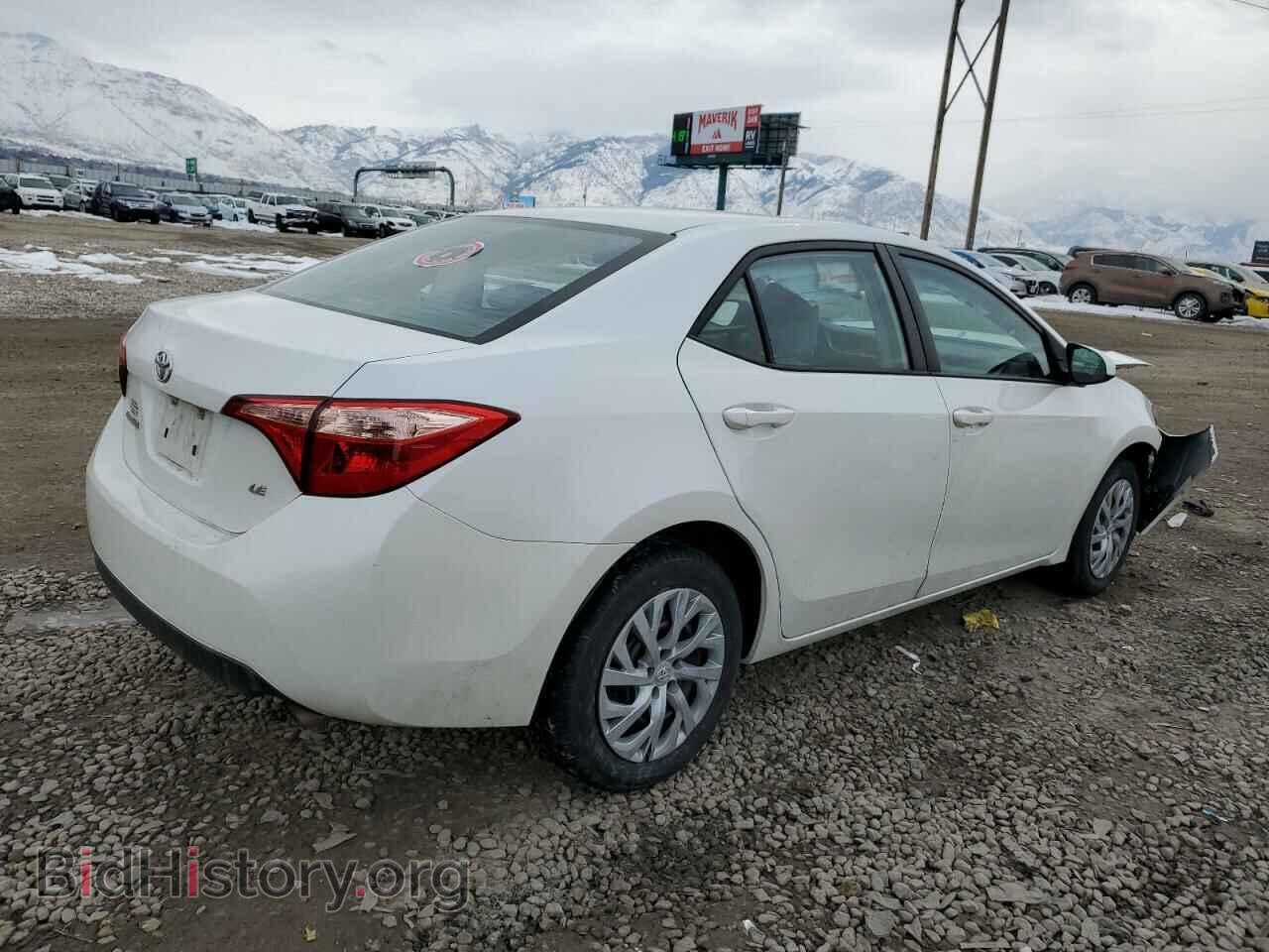 2017 TOYOTA COROLLA - VIN: 5YFBURHE2HP673911 - Фото 3