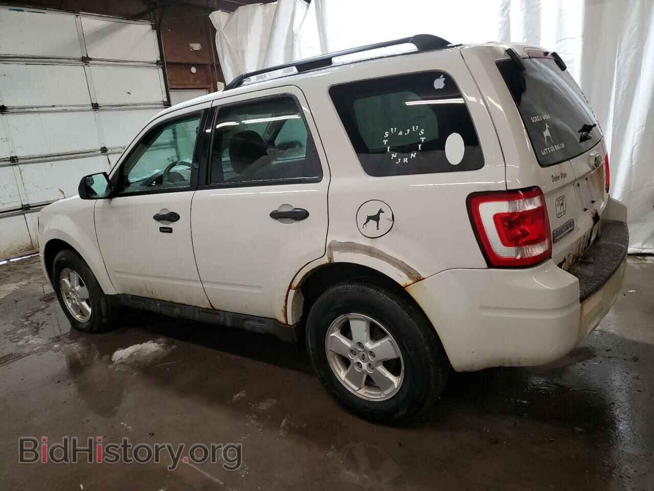 2011 FORD ESCAPE - VIN: 1FMCU9DG7BKA91722 - Фото 2