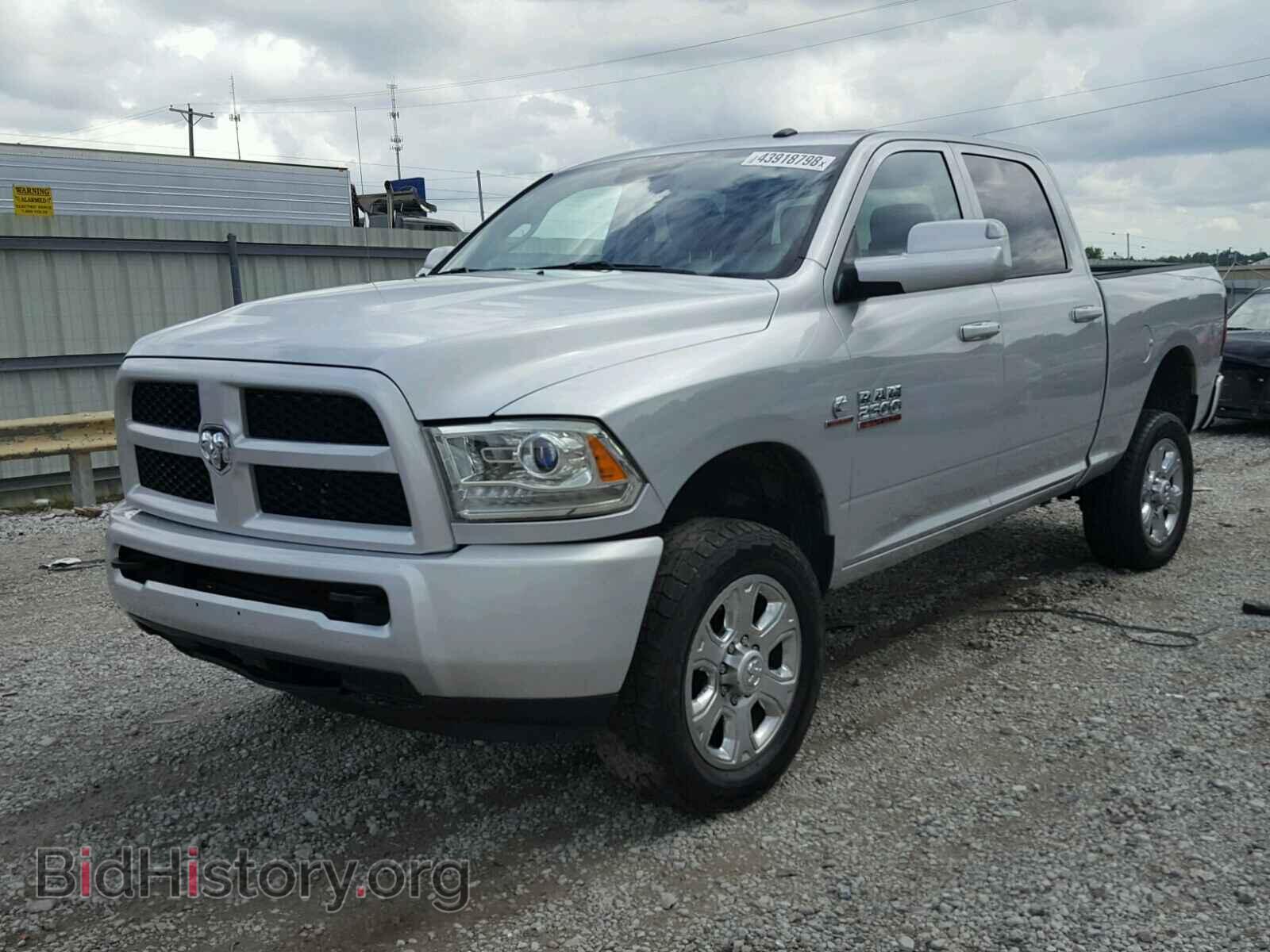 2017 RAM 2500 ST - VIN: 3C6UR5CL5HG529050 - Фото 2