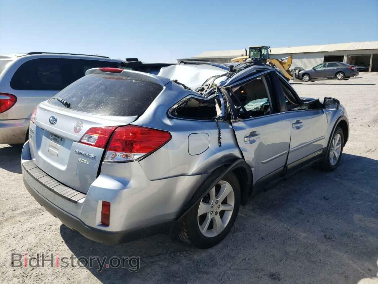 2014 SUBARU OUTBACK - VIN: 4S4BRBDC0E3305742 - Photo 3