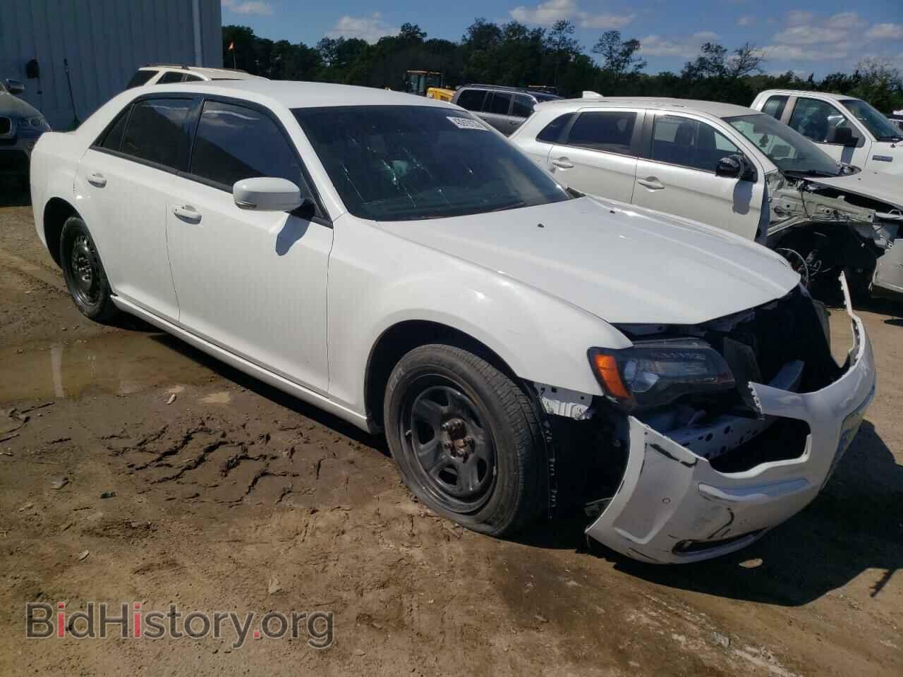 2014 CHRYSLER 300 - VIN: 2C3CCABT6EH228755 - Фото 4