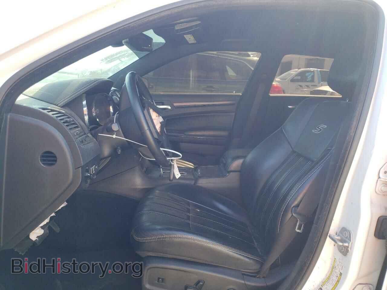 2014 CHRYSLER 300 - VIN: 2C3CCABT6EH228755 - Фото 7