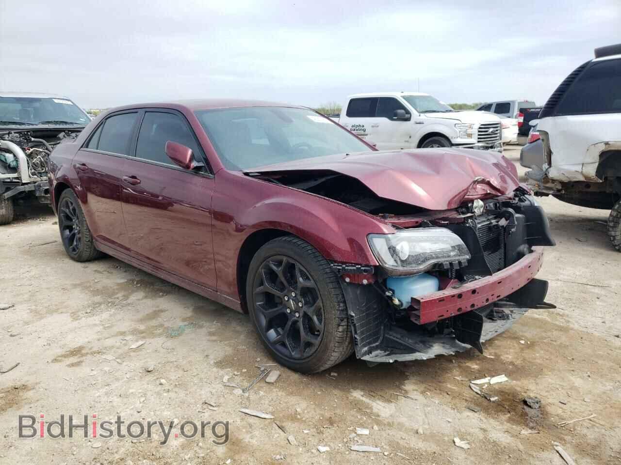 2019 CHRYSLER 300 - VIN: 2C3CCABT7KH517378 - Фото 4