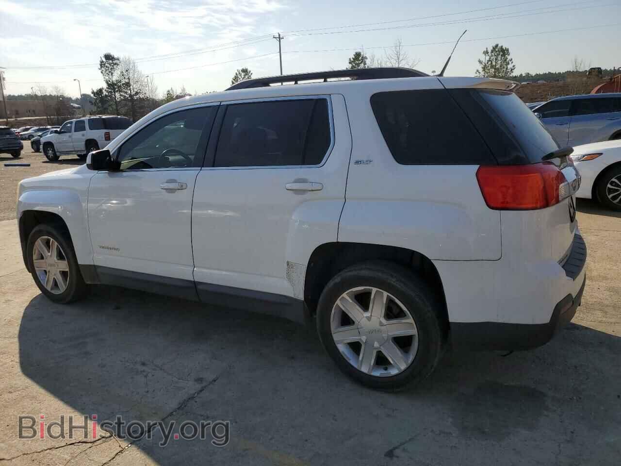 2011 GMC TERRAIN - VIN: 2CTALUEC8B6436311 - Photo 2