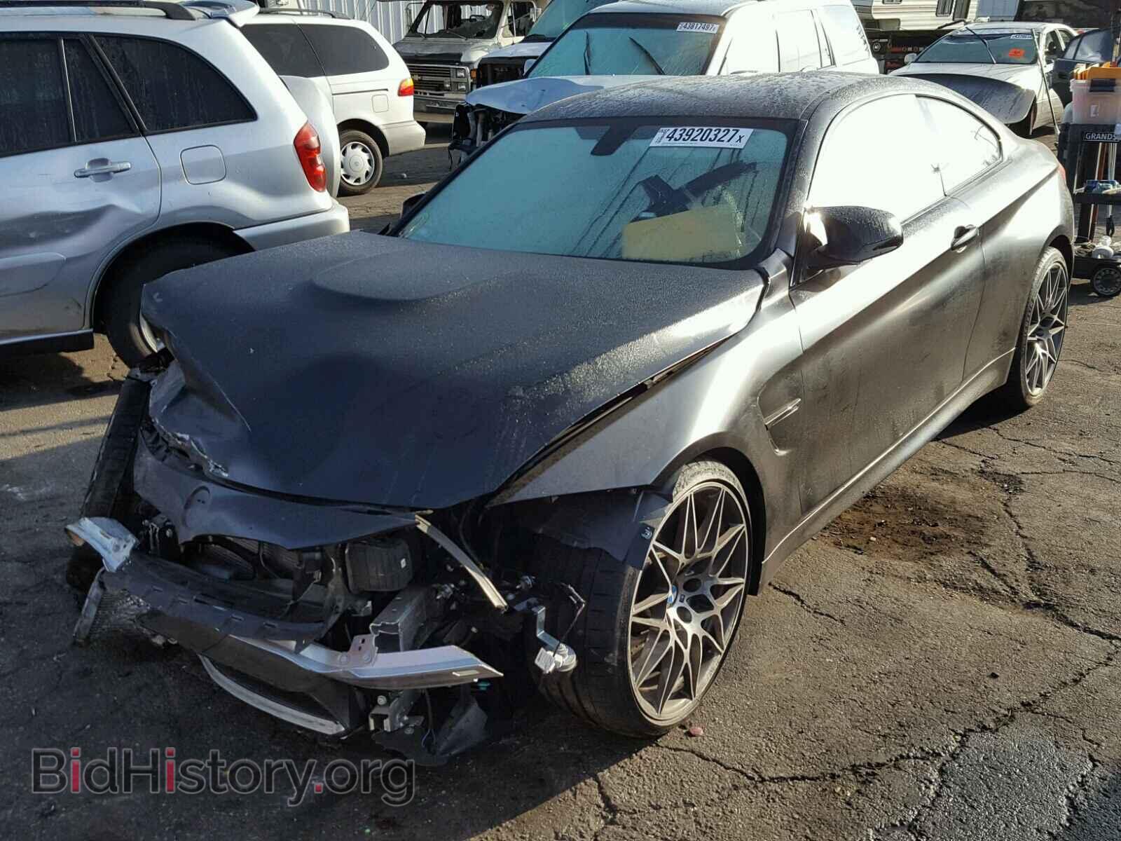 2017 BMW M4 - VIN: WBS3R9C30HA014248 - Фото 2