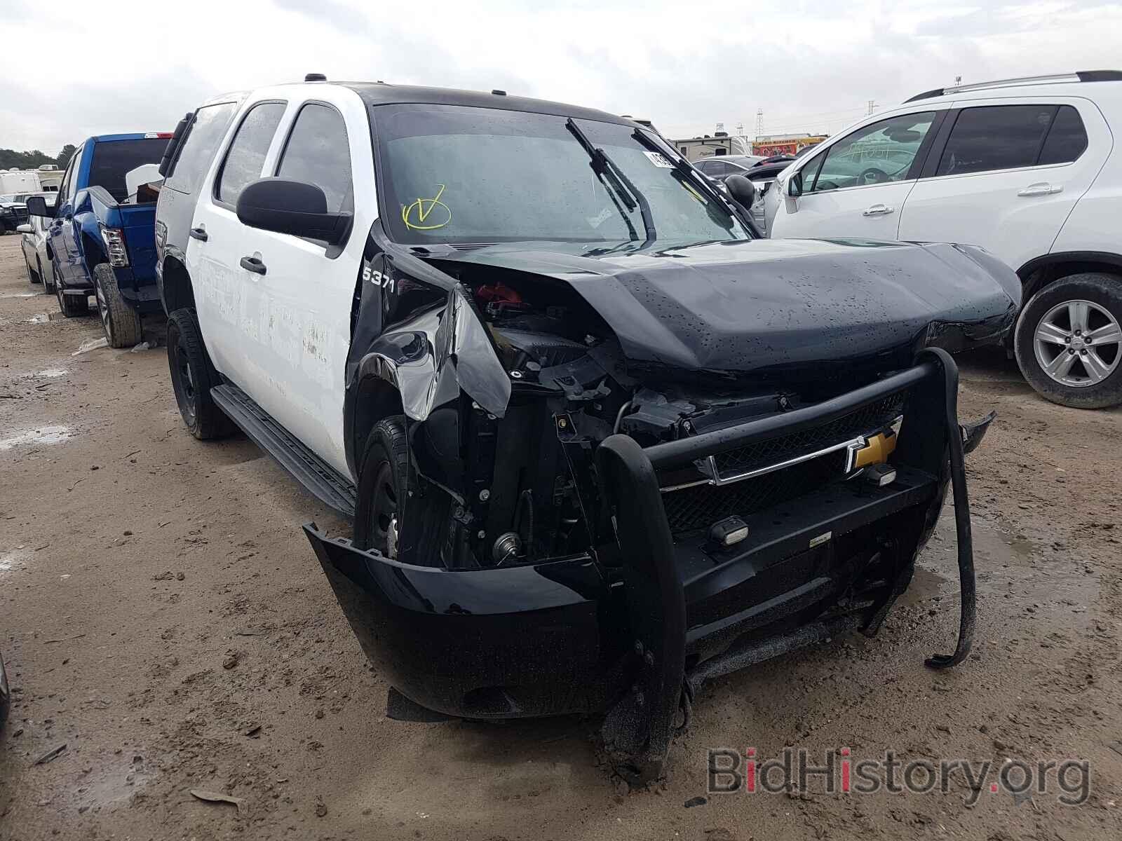 Photo 1GNLC2E02DR318848 - CHEVROLET TAHOE 2013