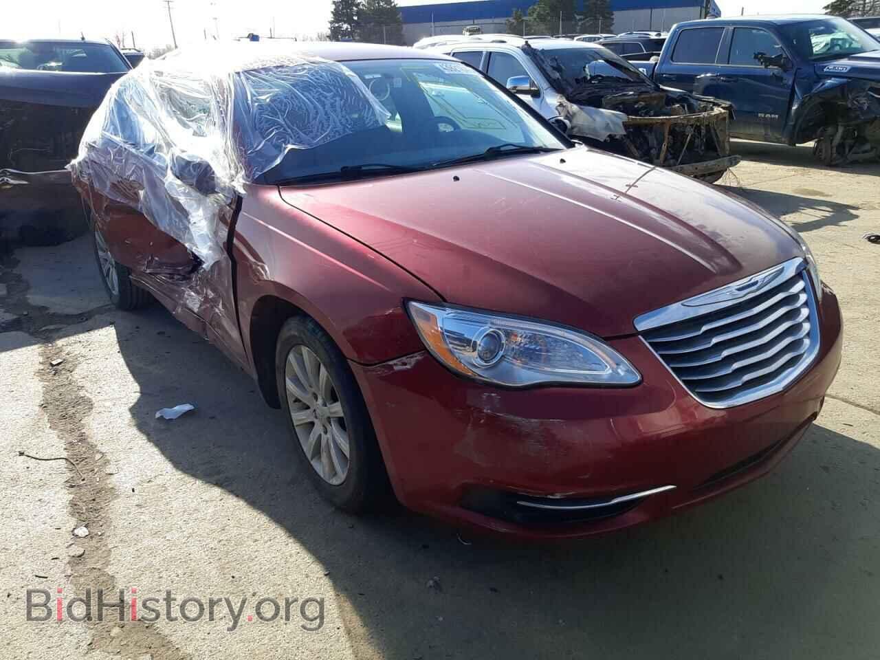 Photo 1C3BC1FB9BN555456 - CHRYSLER 200 2011