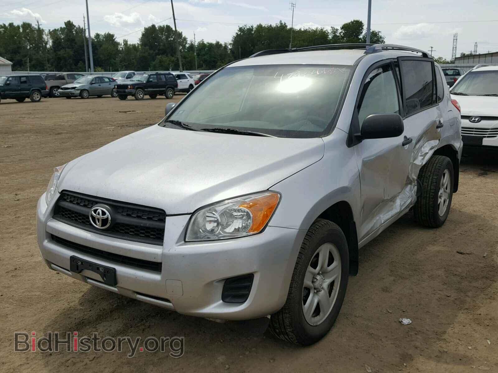 2011 TOYOTA RAV4 - VIN: 2T3BF4DV5BW147689 - Photo 2