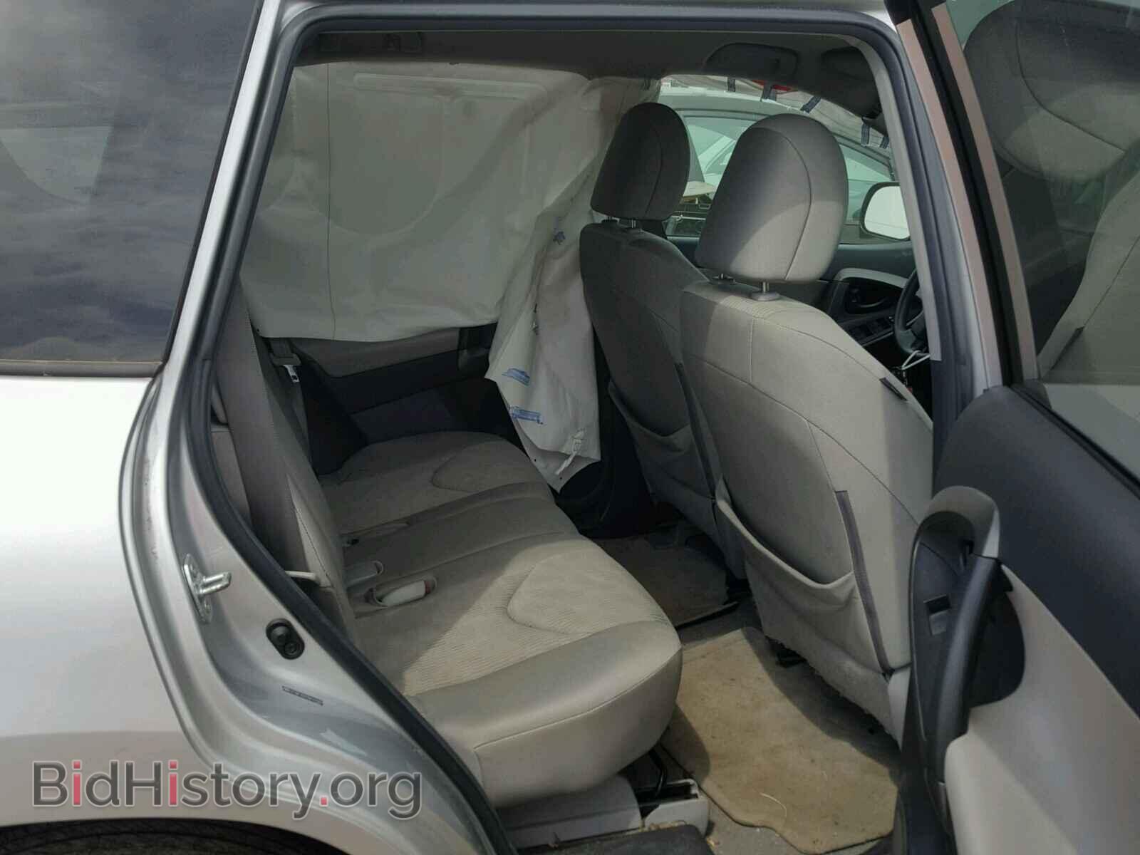 2011 TOYOTA RAV4 - VIN: 2T3BF4DV5BW147689 - Photo 6