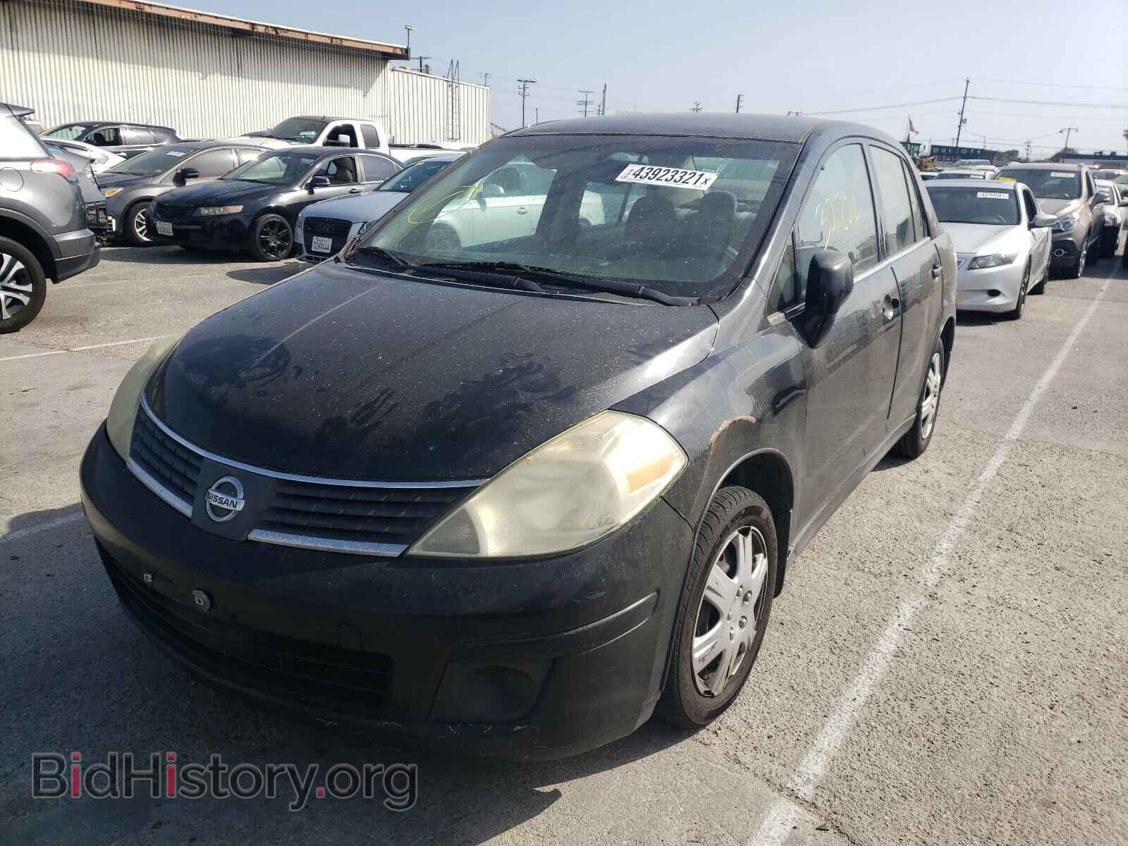 2008 NISSAN VERSA - VIN: 3N1BC11E68L452665 - Фото 2