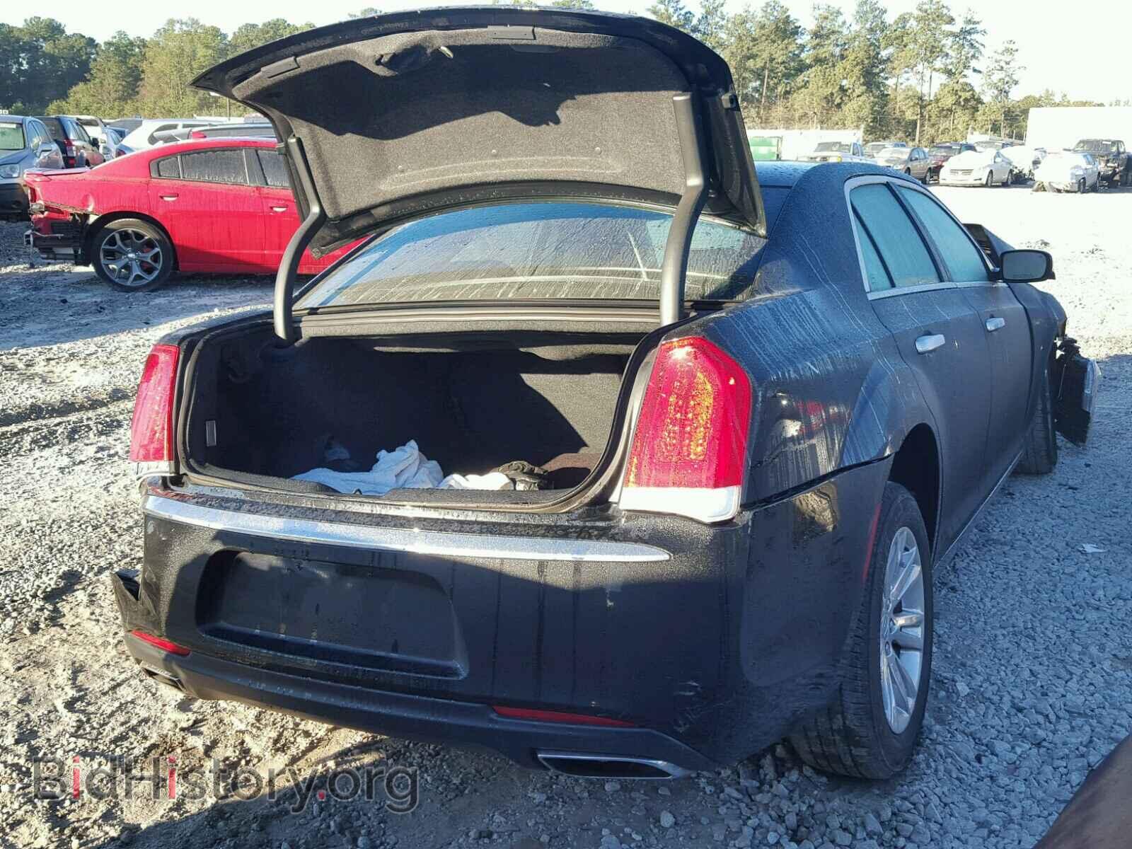 2016 CHRYSLER 300 - VIN: 2C3CCAEG9GH357977 - Фото 4