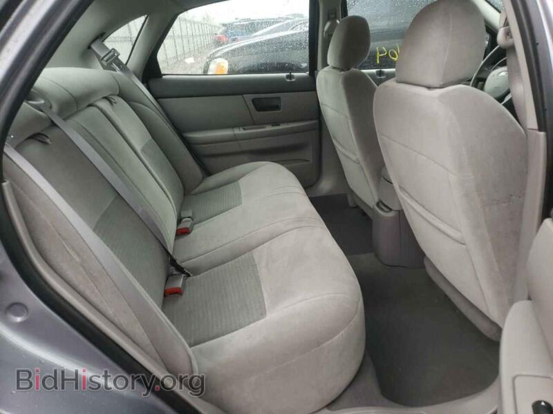 2007 Ford TAURUS (VIN 1FAFP53UX7A203232) — photo 6 of 10