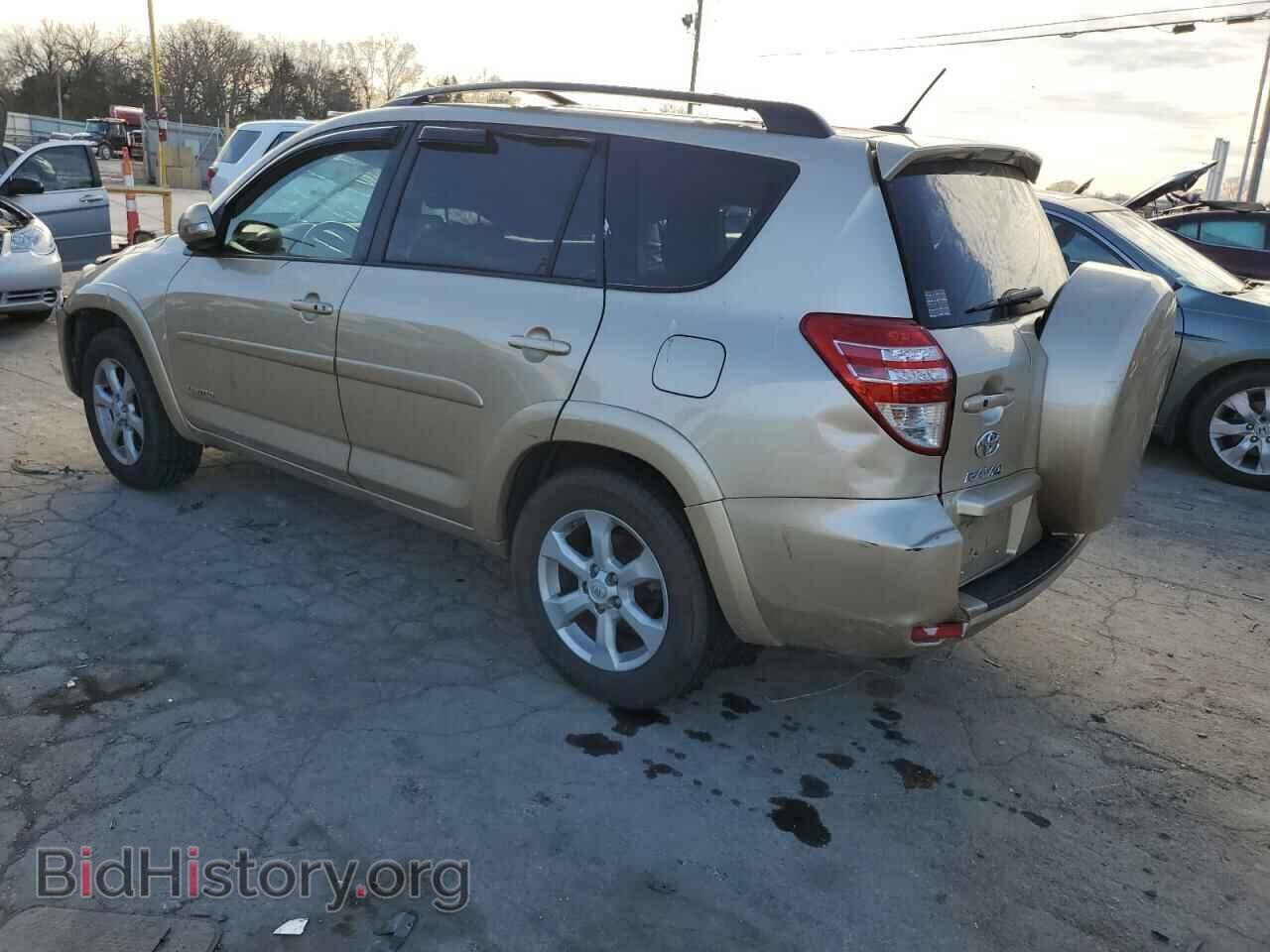2011 TOYOTA RAV4 - VIN: 2T3DK4DV2BW057114 - Фото 2