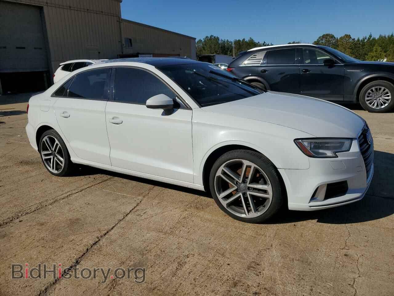 2017 AUDI A3 - VIN: WAUAUGFF8H1034865 - Фото 4